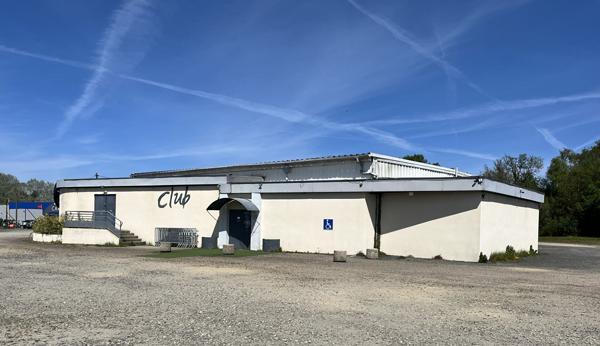 Murs commerciaux 600m² Morlaix Morlaix