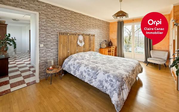 Maison à vendre    4 pièces •  Castres