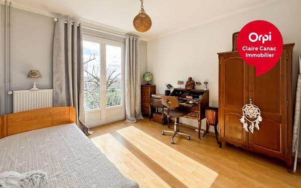 Maison à vendre    4 pièces •  Castres