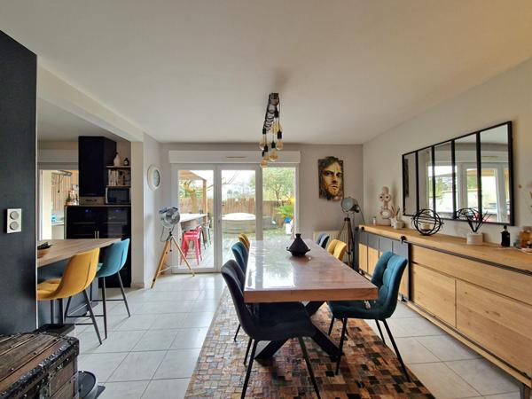 Maison vie de plain pied - Saint Sylvain D'Anjou - 6 chambres