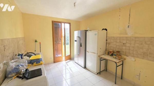 Une maison d'habitation