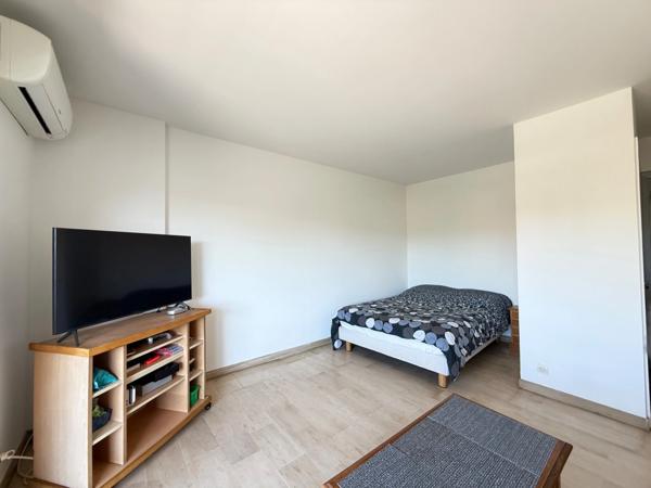 🏡 Charmant T1 29 m² avec terrasse, parking et cave – Antibes (Fontonne)