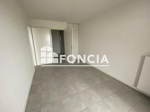 Location Appartement 2 pièces 40.6 m² - BLACK PEARL BATIMENT B21 - 16 RUE DES ALTEAS La Rochelle 17000