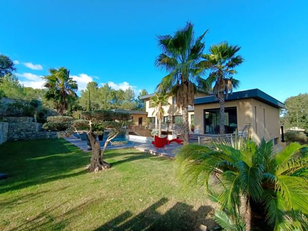 Maison 10 pièces - 270 m² Bien prestige