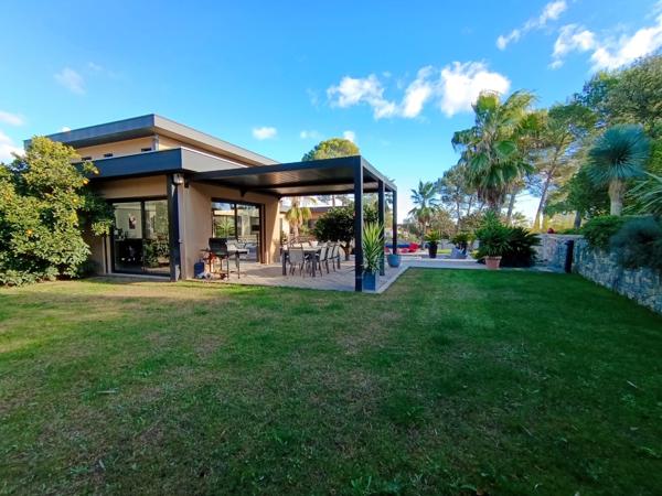 Maison 10 pièces - 270 m² Bien prestige