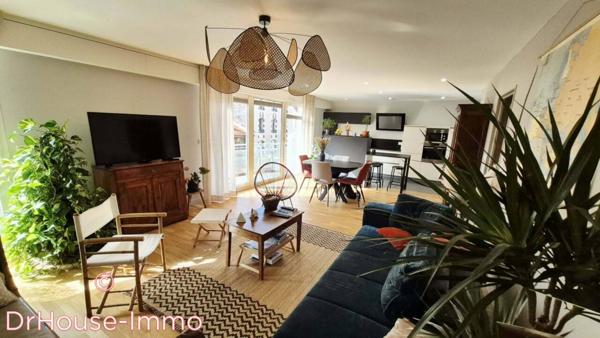 Appartement à vendre 3 pièces de 108 m²