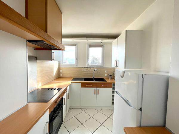 Appartement Conflans Sainte Honorine 2 pièce(s) 38 m2 €151 000 ** - Référence 7099