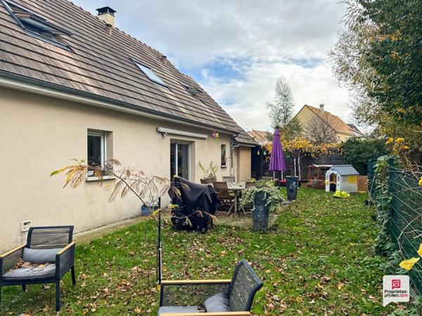 Maison  7 pièce(s) 151 m2