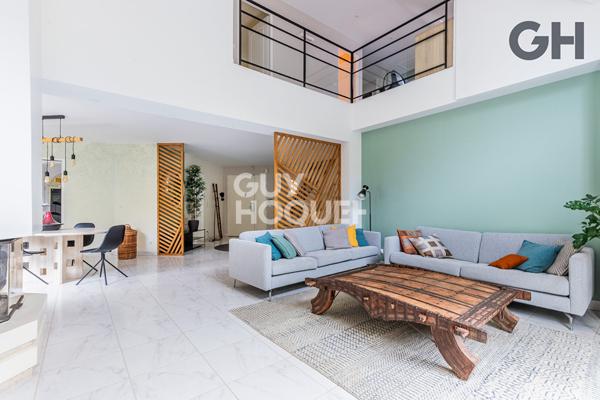 CHARMANTE MAISON FAMILIALE DE 7 PIECES (191.88 m²) À SAINT-PIERRE-DU-PERRAY