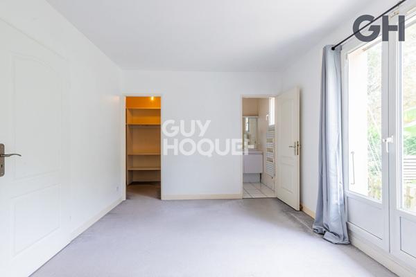 CHARMANTE MAISON FAMILIALE DE 7 PIECES (191.88 m²) À SAINT-PIERRE-DU-PERRAY