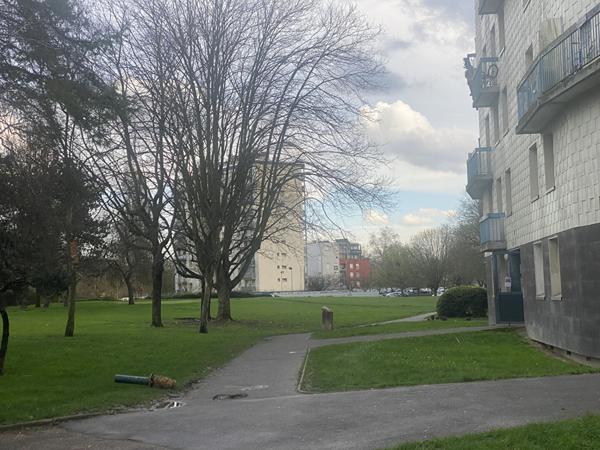 VENTE : appartement 3 pièces (62 m²) à AULNAY SOUS BOIS