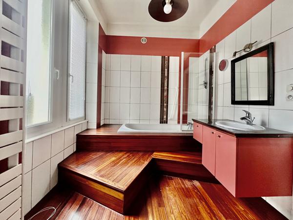 Epinal centre, appartement chaleureux avec garage