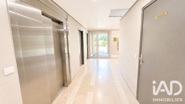 Appartement à vendre 3 pièces 65 m² Courbevoie