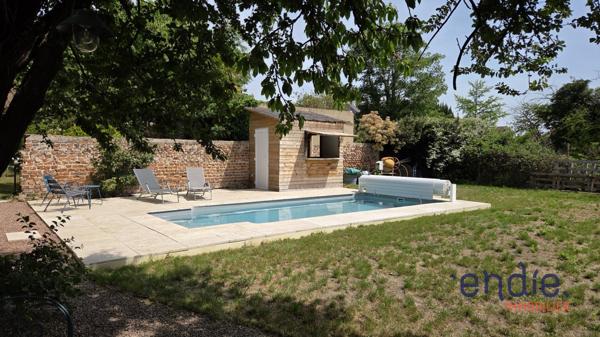 Grande Maison Familiale avec jardin et piscine
