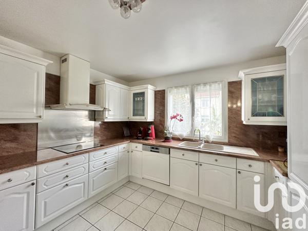 Maison à vendre 6 pièces 121 m² Villemoisson-sur-Orge