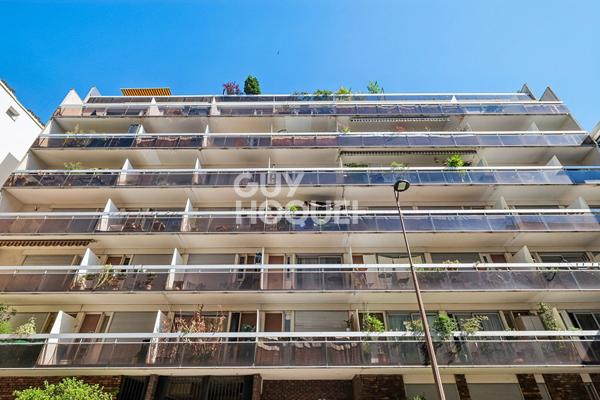 Studio avec balcon terrasse et vue dégagée - Gambetta