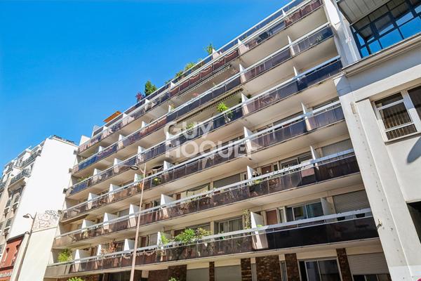 Studio avec balcon terrasse et vue dégagée - Gambetta