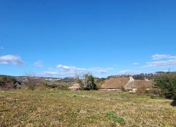 Terrain à vendre    Joyeuse