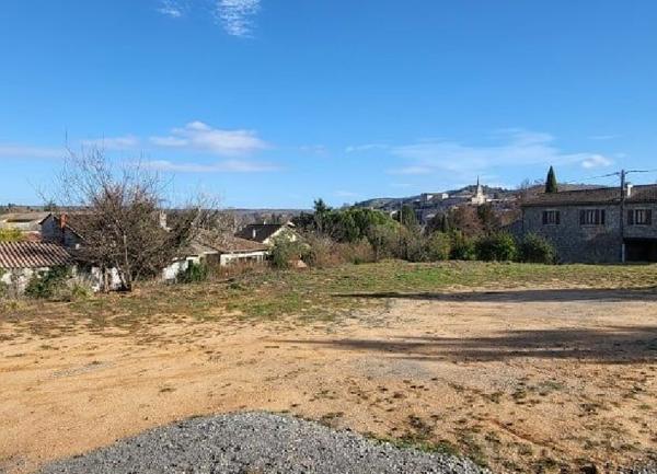 Terrain à vendre    Joyeuse