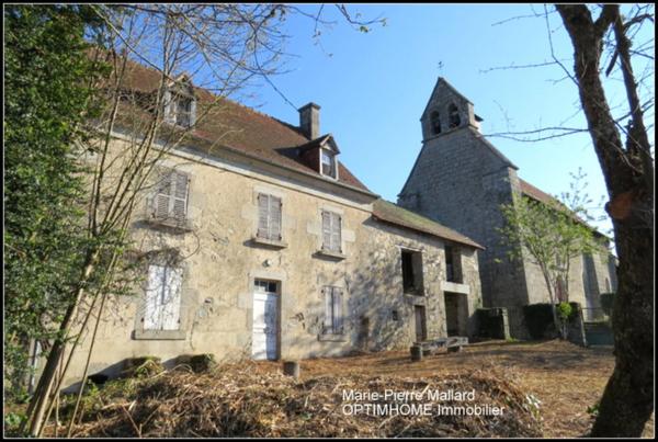Maison de famille à rénover à Saint-Amand, à cinq minutes d'Aubusson