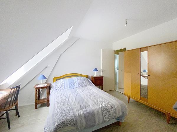 Belle maison traditionnelle à vendre à Amboise - 5 chambres, jardin de 1623 m²