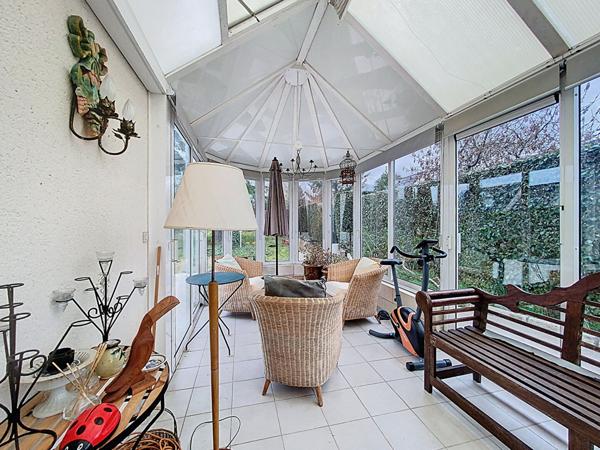 Belle maison traditionnelle à vendre à Amboise - 5 chambres, jardin de 1623 m²