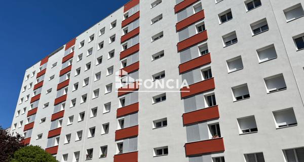 Location Appartement 4 pièces 69.88 m² - Dijon 21000