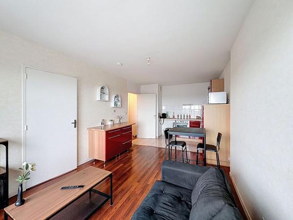 Appartement Saint Sylvain D Anjou 2 pièce(s) 33.80 m2