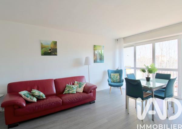 Appartement à vendre 4 pièces 85,56 m² Enghien-les-Bains