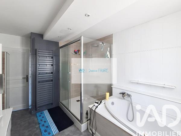 Maison à vendre 6 pièces 137,12 m² Bornel