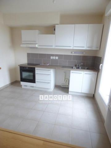 Appartement à louer 4 pièces - 82 m²