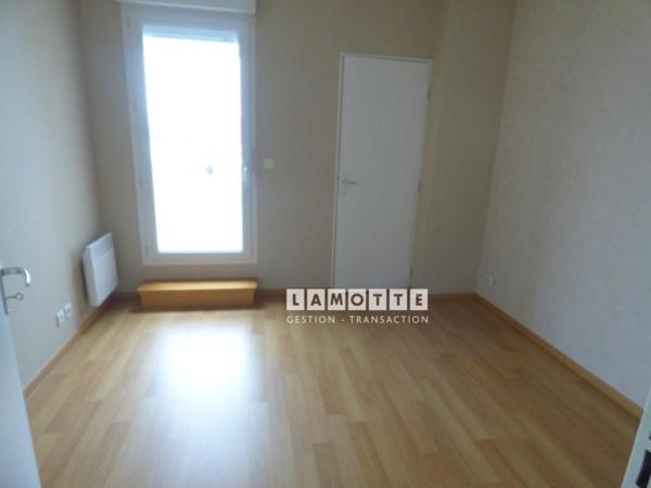 Appartement à louer 4 pièces - 82 m²