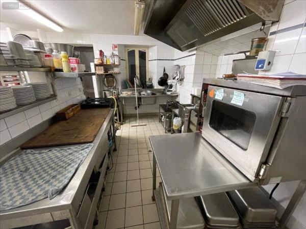 Fonds et/ou murs commerciaux à vendre à Lanmeur dans le Finistère (29620), ref : 22097-1063737