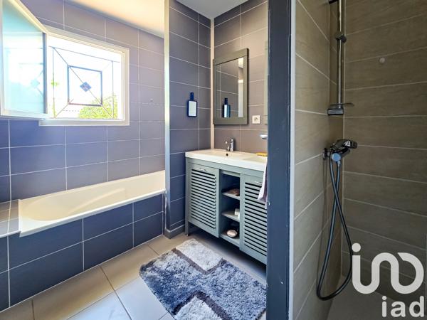 Maison à vendre 5 pièces 110 m² Saint-Étienne-de-Tulmont