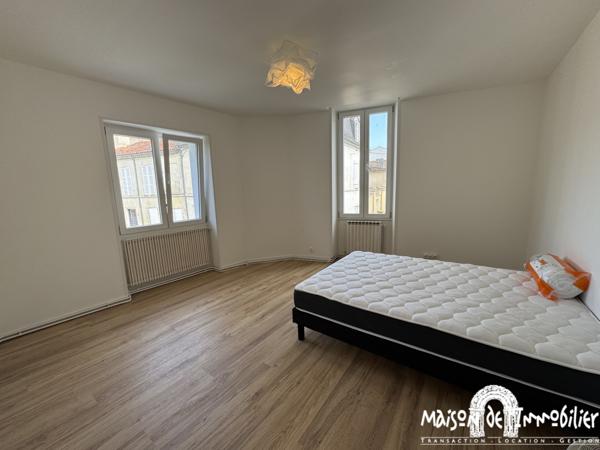 Location Maison meublée avec jardin - 2 chambres - 79m² - COGNAC