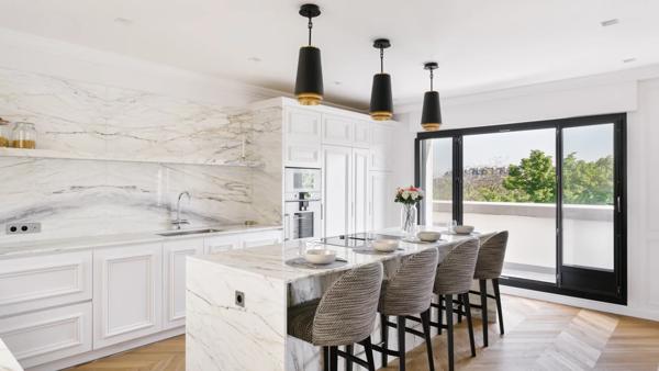 Appartement Paris 7e - CHAMP DE MARS