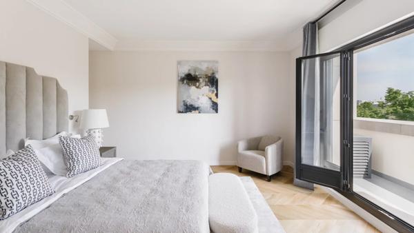 Appartement Paris 7e - CHAMP DE MARS