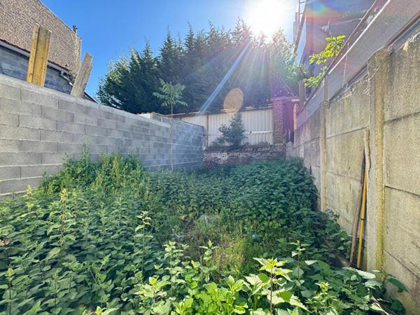 A VENDRE : Immeuble à LILLE • • 263 000 € FAI • Réf. 1826