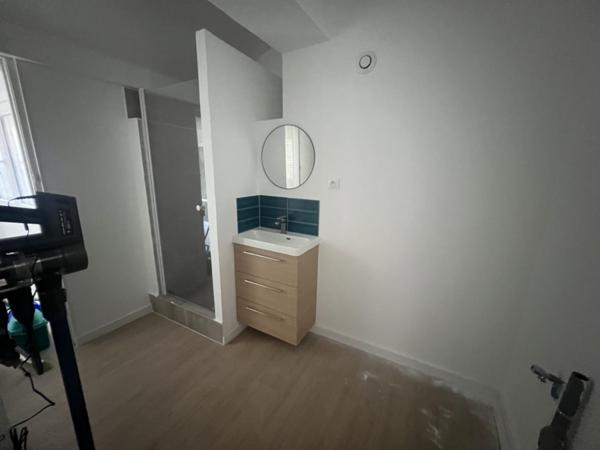 A LOUER : T1 à LILLE • • 700 € CC • Réf. 1489-3