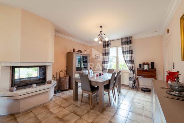 Maison Saint Omer 5 pièce(s) 155 m2