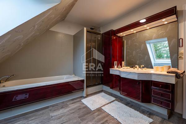 Maison Saint Omer 5 pièce(s) 155 m2