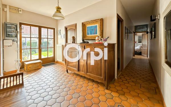 Maison à vendre    8 pièces • 230 m2 Arras