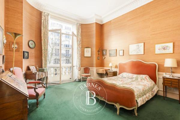 Paris 7ème, Appartement 4 Chambres -  264 m² à vendre