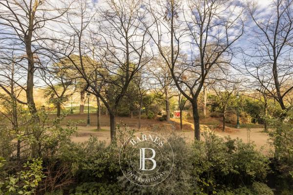 Paris 7ème, Appartement 4 Chambres -  264 m² à vendre