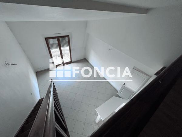 Location Appartement 2 pièces 51.19 m² - 19/21 RUE DE MOULIGNON Messy 77410