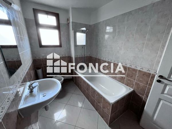 Location Appartement 2 pièces 51.19 m² - 19/21 RUE DE MOULIGNON Messy 77410