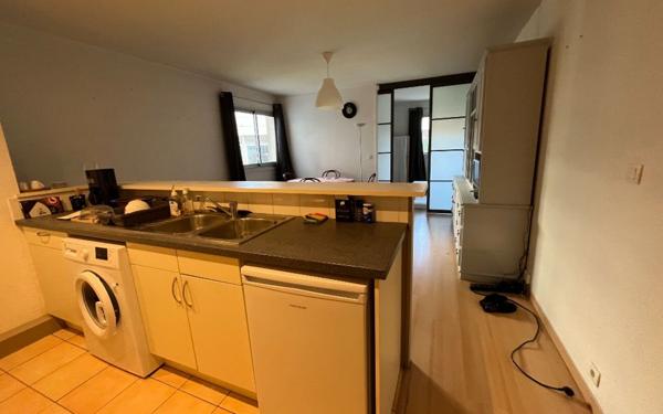 Appartement à louer    2 pièces • 41,84 m2 Bordeaux