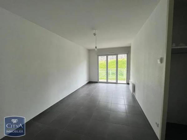 Appartement à louer 2 pièces 44.03m² Naves (19460)