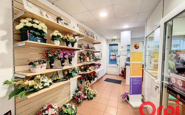 Immeuble à vendre    2 pièces • 90 m2 Dun-sur-Auron