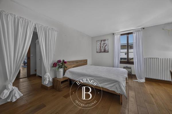 Divonne-les-Bains, Maison de ville 4 Chambres -  282 m² à vendre
